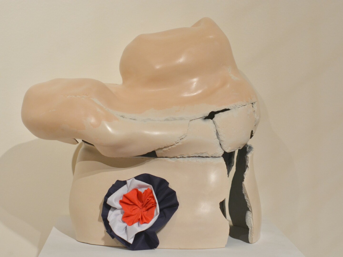 Farida Le Suavé - Bonnet phrygien