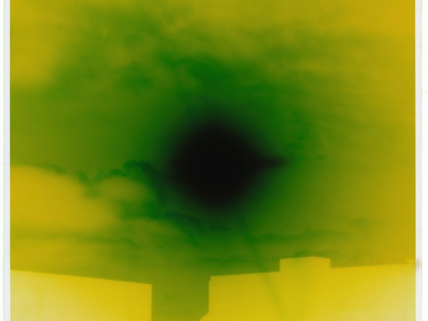 Nicolai Howalt - Light Break (wavelength_594-7nm)